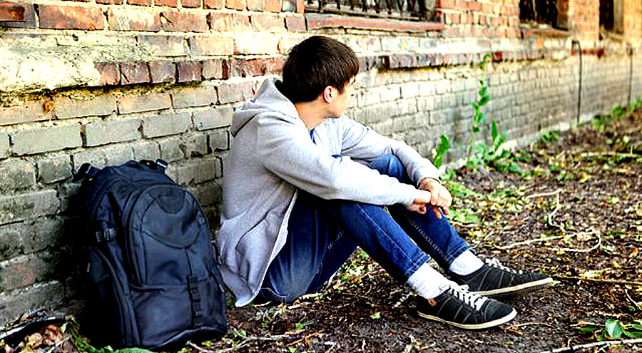 Суїцид серед підлітків: біля витоків проблеми